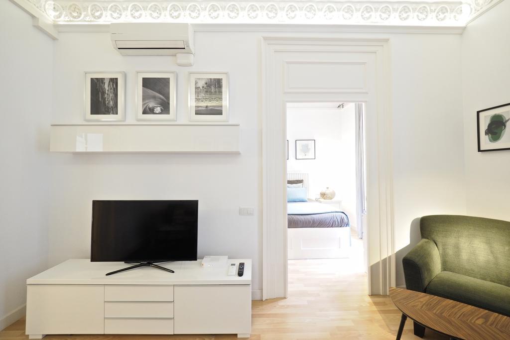 Way To Bcn Casa Rovira Apartment บาร์เซโลนา ภายนอก รูปภาพ